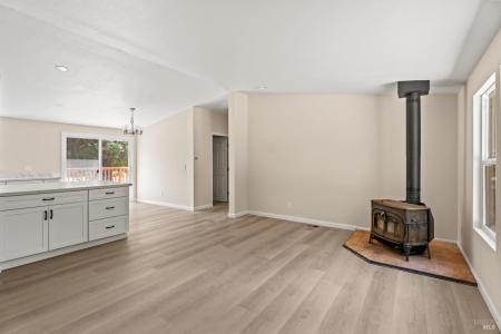 78611 Mina Road, Covelo, California 95428