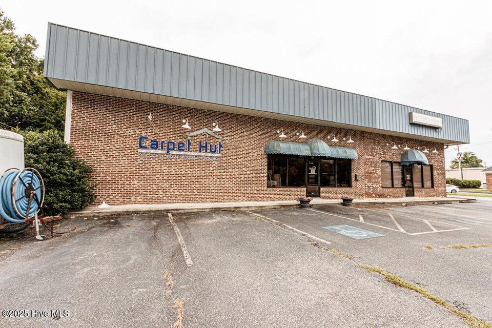 401 W. Wilson Street, Tarboro, 北卡羅來納州 27886, 美國