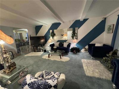 1218 Woodlawn Dr, Charleston, 伊利诺斯州 61920, 美国