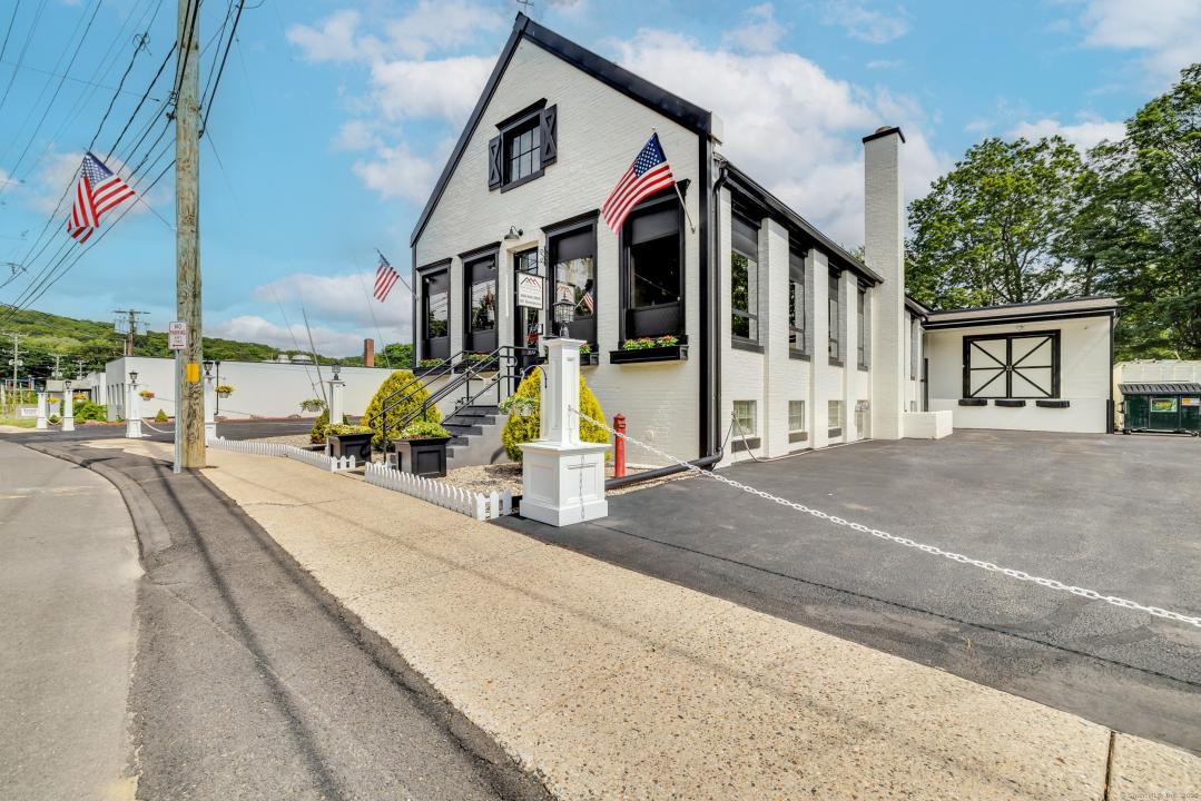 300 Riverside Avenue, Bristol, コネティカット 06010, アメリカ合衆国