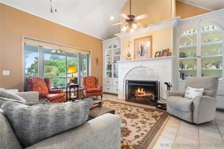 20048 S Pistol Point Road, Hulbert, Oklahoma 74441