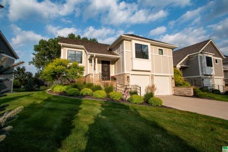 872 Crooked Tree, Dakota Dunes, Dakota Południowa 57049, USA