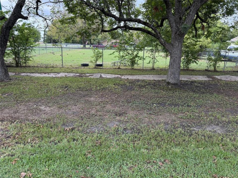 0000 SE 4th Street, Kerens, Texas 75144