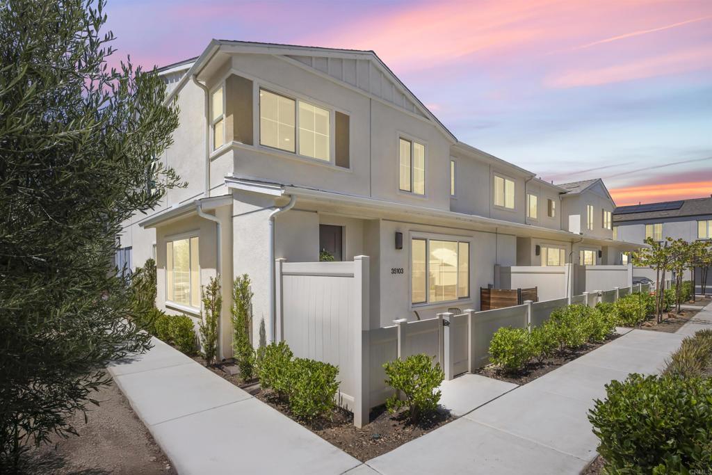 35103 Vine Place, Fallbrook, Kalifornia 92028, USA