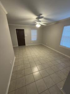 6401 Skyline Drive 34, Houston, 德克薩斯州 77057, 美國