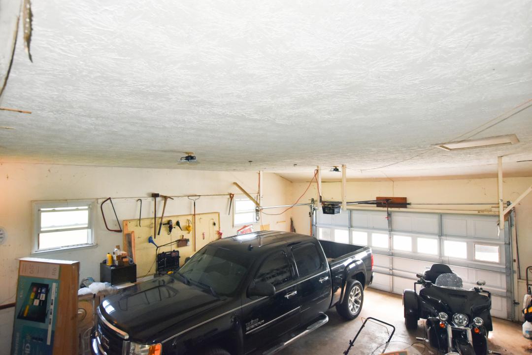 10916 KY 57, Tollesboro, Kentucky 41189, USA