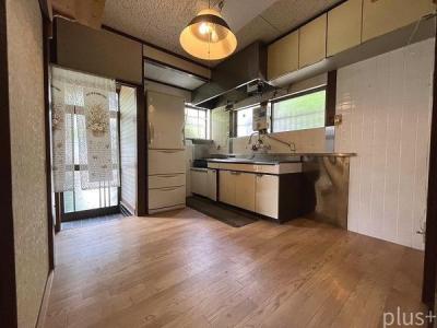 西賀茂中川上町, 船形の麓に佇む家, 京都市北区, Kioto 603-8815, Japonia