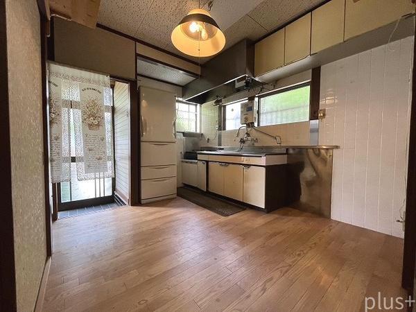 西賀茂中川上町, 船形の麓に佇む家, 京都市北区, Kyoto 603-8815, Nhật Bản