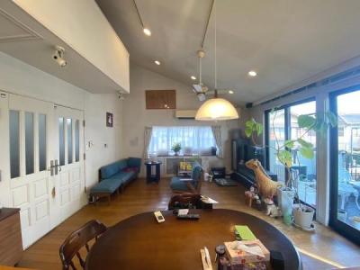 等持院東町, 等持院 陽が降り注ぐ家, 京都市北区, Kyoto 603-8343, Japon