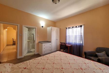 1BD Unit, Sun Leisure Apartments, Dr. Grooms Point Salines, Point Salines, St.George West Indies, Grenada