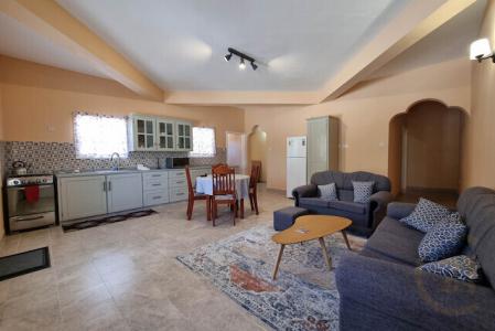 Large 1BD Un, Sun Leisure Apartments, Dr. Grooms Point Salines, Point Salines, St.George West Indies, Grenada