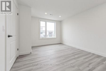 99B FARLEY ROAD, Centre Wellington (fergus), Ontario N1M 0J9, Canada