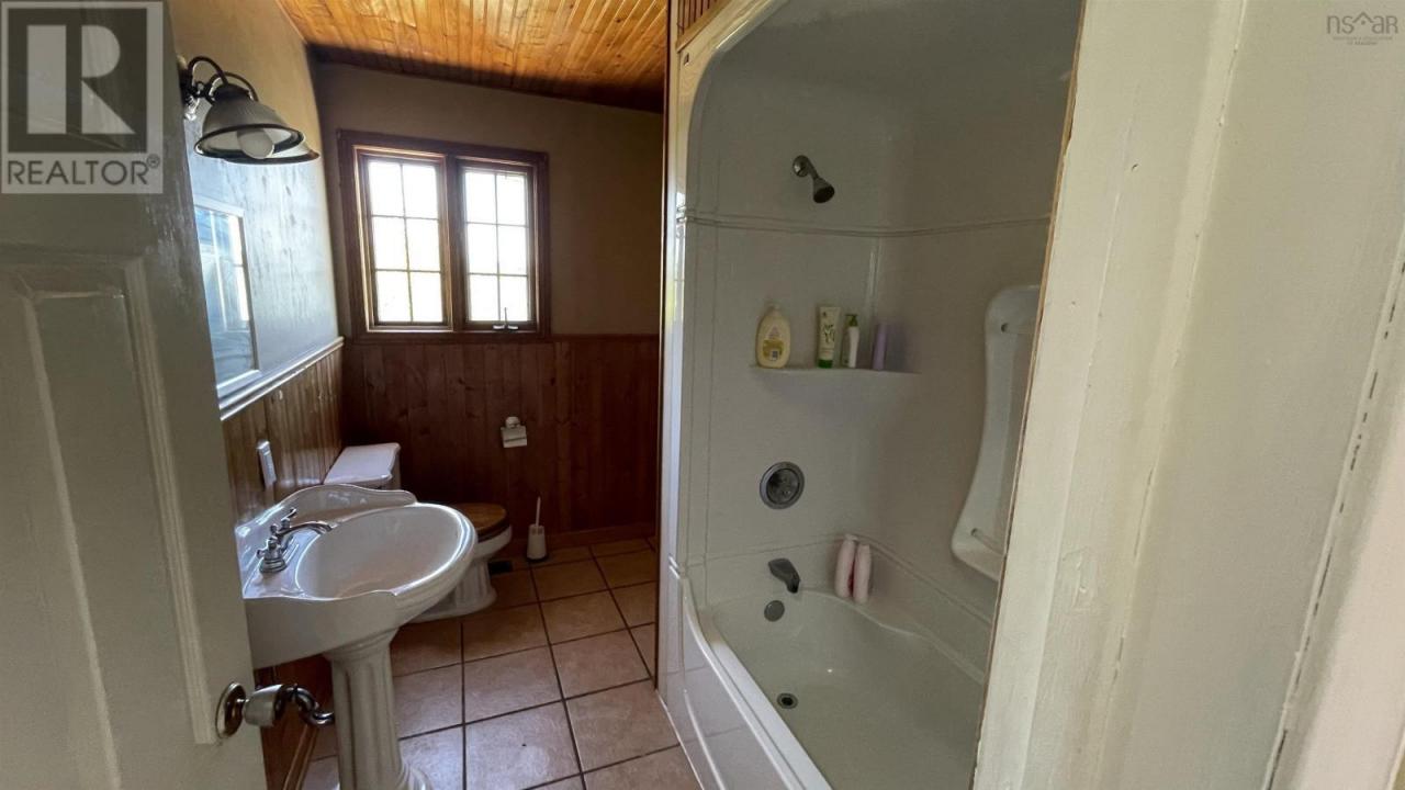 1680 WEST JEDDORE ROAD, West Jeddore, Nova Scotia B0J 2L0, Canada