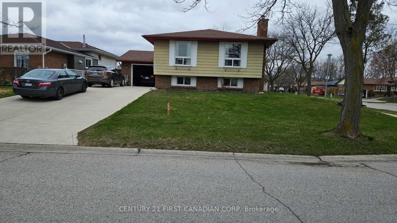 45 LOCUST CRESCENT, London South (south X), Ontario N6E 2K1, Canadá