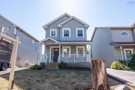 73 RED FERN TERRACE, Halifax, Yeni İskoçya B3S 1K8, Kanada