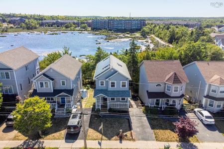 73 RED FERN TERRACE, Halifax, Yeni İskoçya B3S 1K8, Kanada