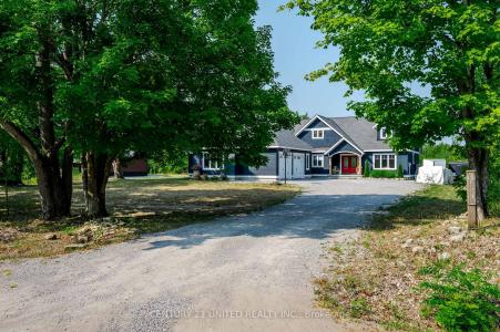 142 HICKORY BEACH ROAD, Kawartha Lakes, Ontario K0M 1N0, Canada