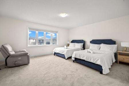 165 ROSANNE CIRCLE, Wasaga Beach, Ontario L9Z 0N1, Canadá