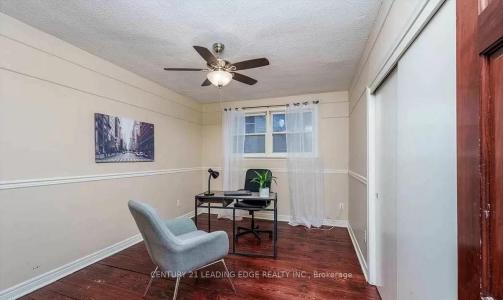 20407 LESLIE STREET, East Gwillimbury, Ontario L0G 1R0, Canadá