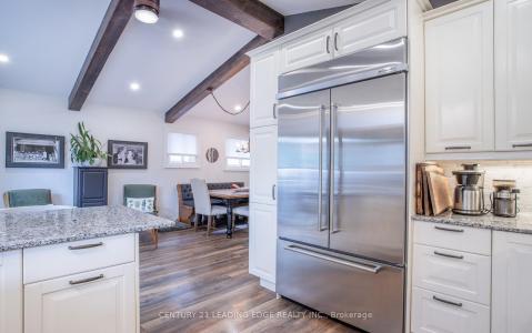 12 BALSON BOULEVARD, Whitchurch-Stouffville-, Ontario L4A 2Y3, Canada