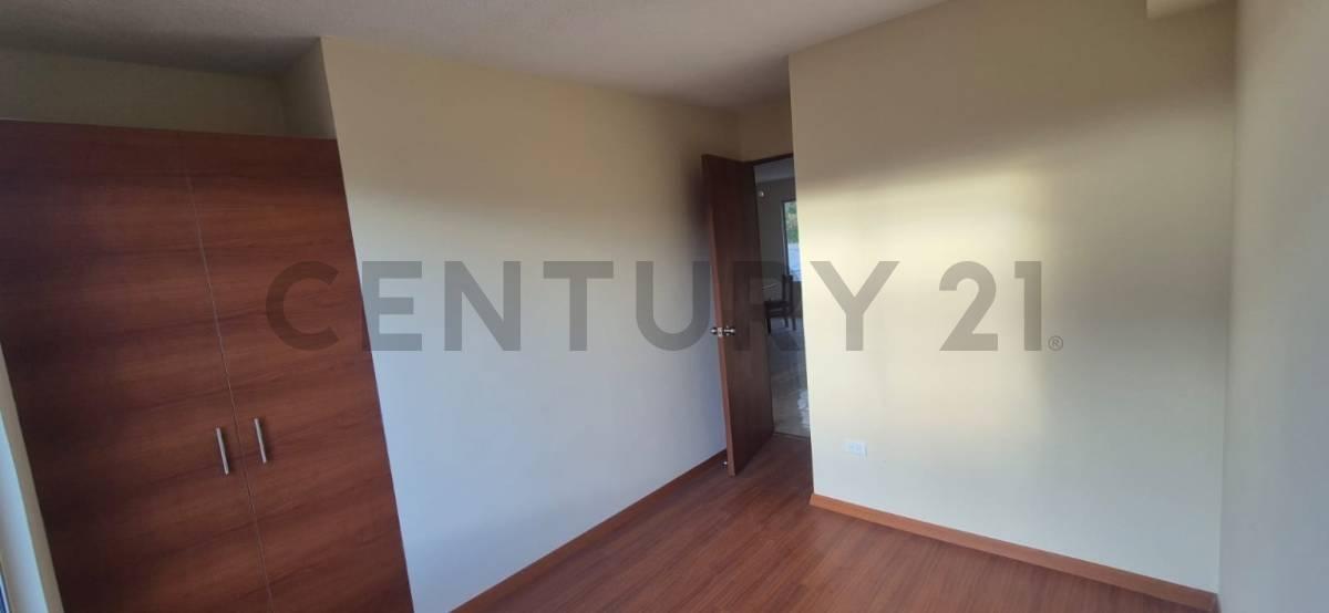 BARRIO DIVINO NIÑO CAUPICHO BLOQUE E9K MZ 46A-B3, Quito, Pichincha 00001, 厄瓜多爾