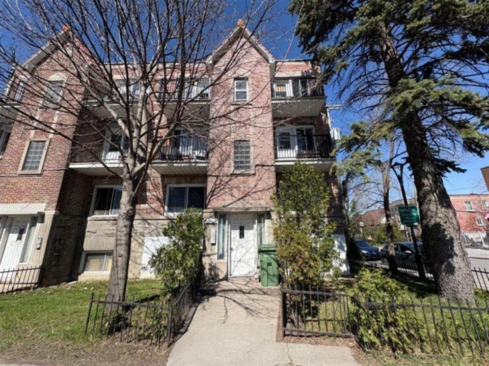 4245 Rue Bélanger, Montréal (Villeray/Saint-Michel/Parc-Extension), 魁北克省 H1T 1A4, 加拿大