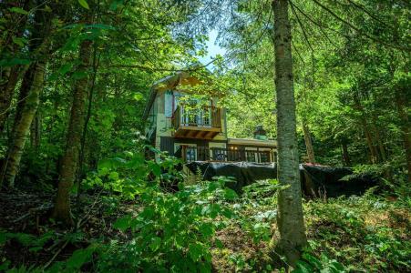 67  Ch. du Geai-Bleu N., Saint-Adolphe-d'Howard, Quebec J0T 2B0, Canadá