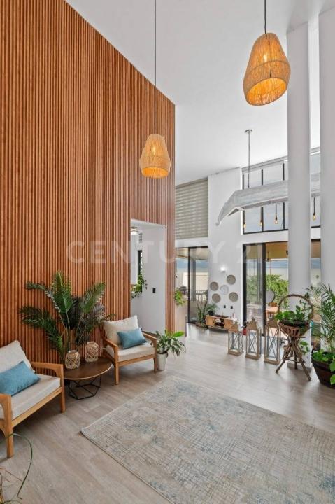 Cholula 100,, Jocotepec, Jalisco 45825, Messico