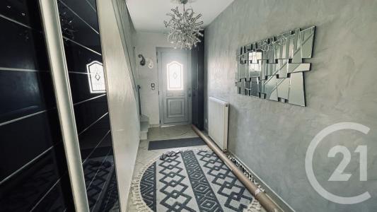 Chelles, Île-de-France 77500, France