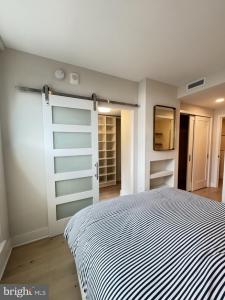 1211 Van Street SE Unit# TH-1H, Washington, Washington D.C. 20003, Estados Unidos