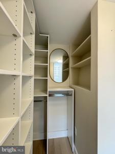 1211 Van Street SE Unit# TH-1H, Washington, Washington D.C. 20003, Estados Unidos