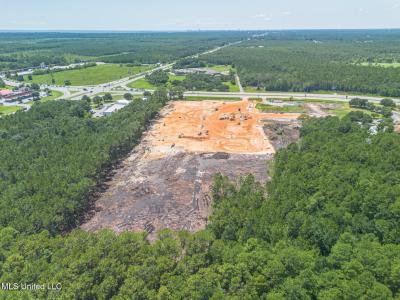 Ms 57, Ocean Springs, Mississippi 39566, USA