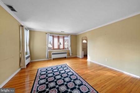 57 S Terrace Avenue, Maple Shade, New Jersey 08052, USA