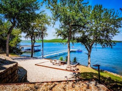 2459 Upper Burma Road, Possum Kingdom Lake, Техас 76449, Соединенные Штаты