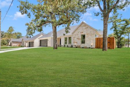 705 Ross TRL, Arlington, Texas 76012, Estados Unidos