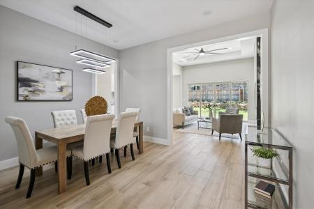 705 Ross TRL, Arlington, Texas 76012, Estados Unidos