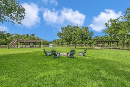 361 S Lakeside, Huntsville, 텍사스 77320, 미국