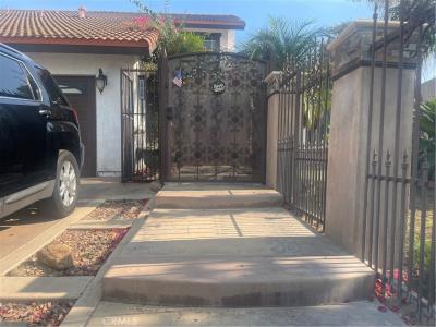 1426 E Tam O Shanter Street, Ontario, Californie 91761, États-Unis