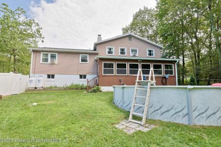 17 Frontier Road, Bear Creek, Pennsylvania 18702