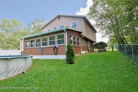 17 Frontier Road, Bear Creek, Pennsylvania 18702