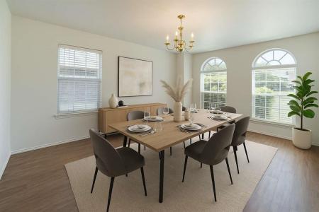 317 Quail Run Road, Red Oak, Texas 75154, USA