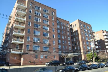 355 Bronx River Road #3F, Yonkers, NY 10704, USA