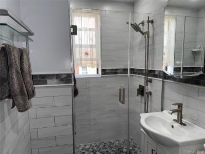 355 Bronx River Road #3F, Yonkers, New York 10704