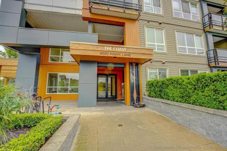 4690 HAWK LANE, Tsawwassen, British Columbia V4M 0C4, Canada