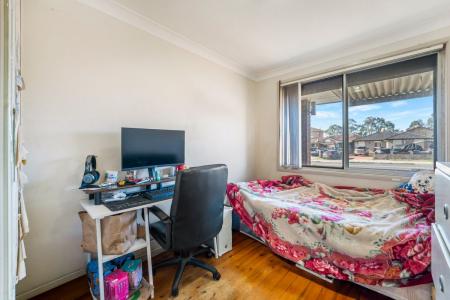 604 Smithfield Road, Prairiewood, NSW 2176, Australia