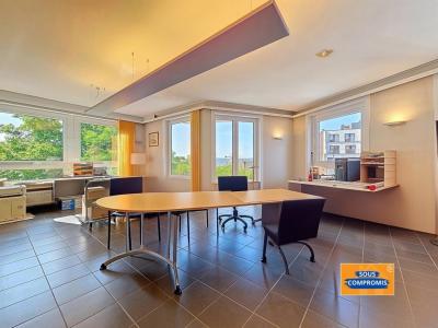 Boulevard Alfred de Fontaine 1 5, Charleroi, Bỉ