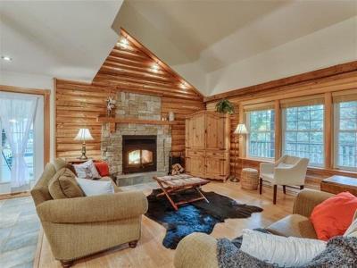 281  Ch. du Lac-aux-Ours, Lac-Supérieur, Quebec J0T 1P0, Canada