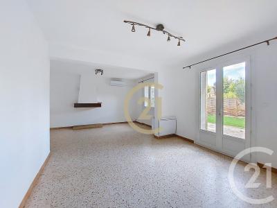 Remoulins, Languedoc-Roussillon 30210, France