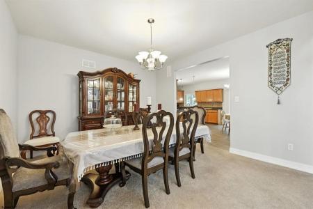 220 Peach Tree LN, Egg Harbor Twp, Nova Jersey 08234, Estados Unidos