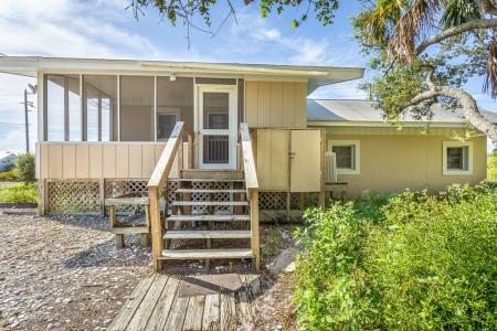 481 E Gulf Beach Drive, St. George Island, Flórida 32328, Estados Unidos